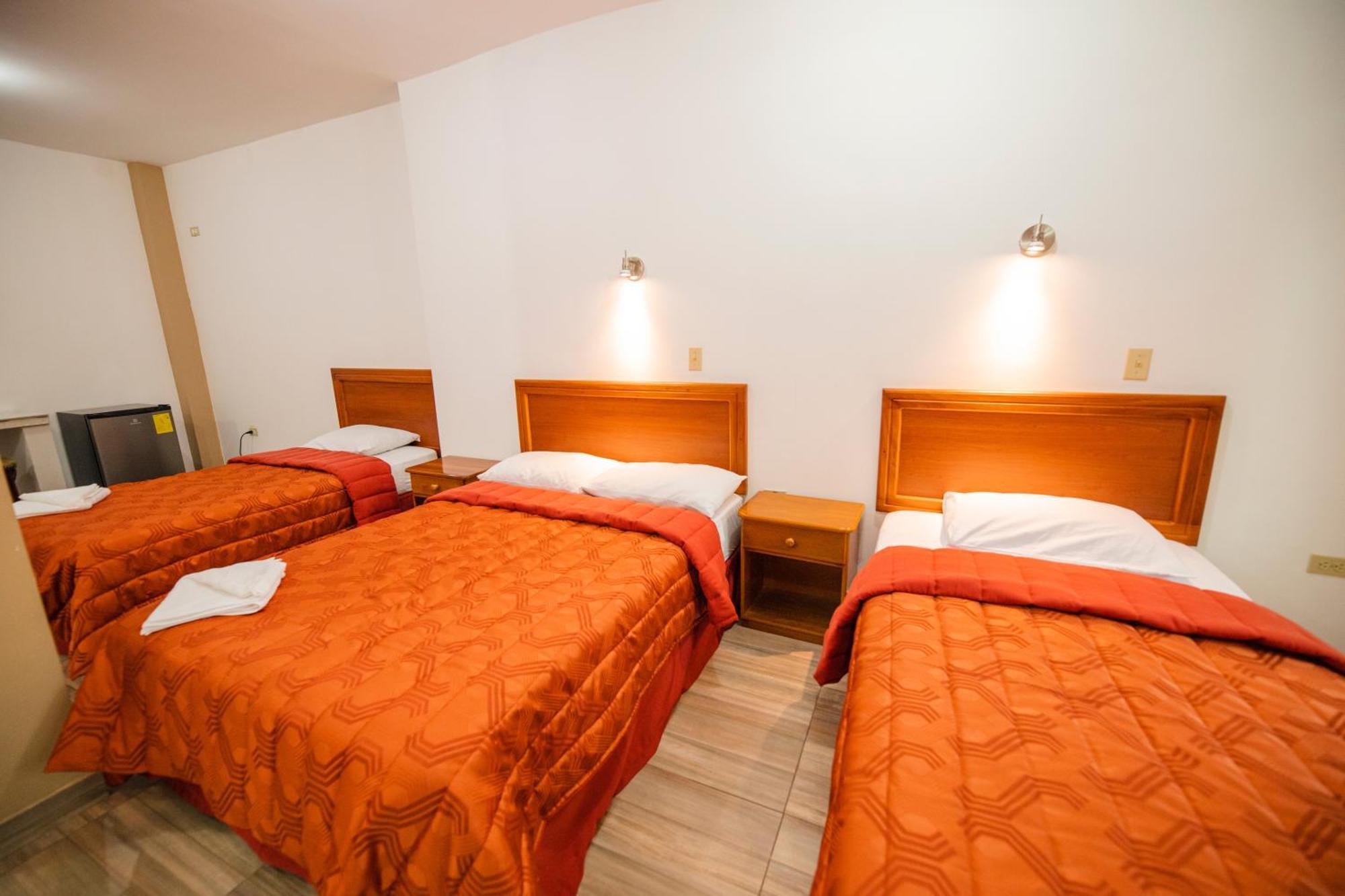 Suites En El Centro 푸에르토아요라 외부 사진